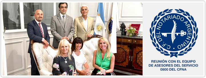 Reunión con el Equipo de Asesores del Servicio 0800 del CFNA